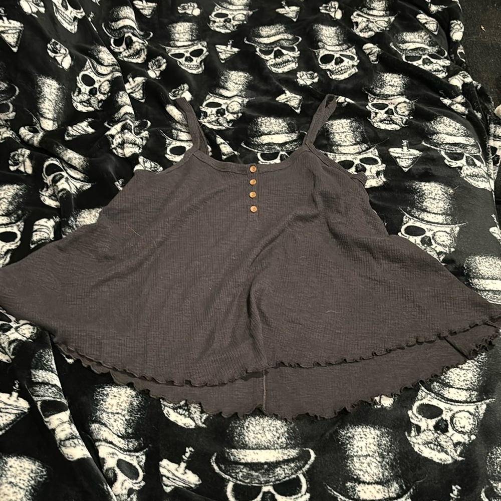Black with brown buttons from American eagle size s